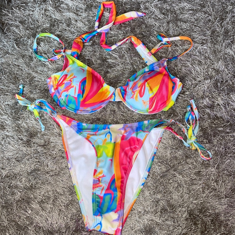 Women’s Shein Bikini / Bathing Suit 💕 - Picture 1 of 6